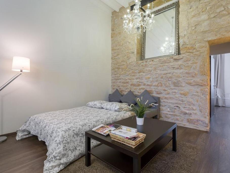 Le Jacquard Garage Lyon Centre Pour 2 A 8 Pers Apartment Room photo